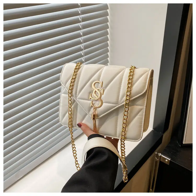 Lilac Embroidered Chain Shoulder Bag for Women — feature 20