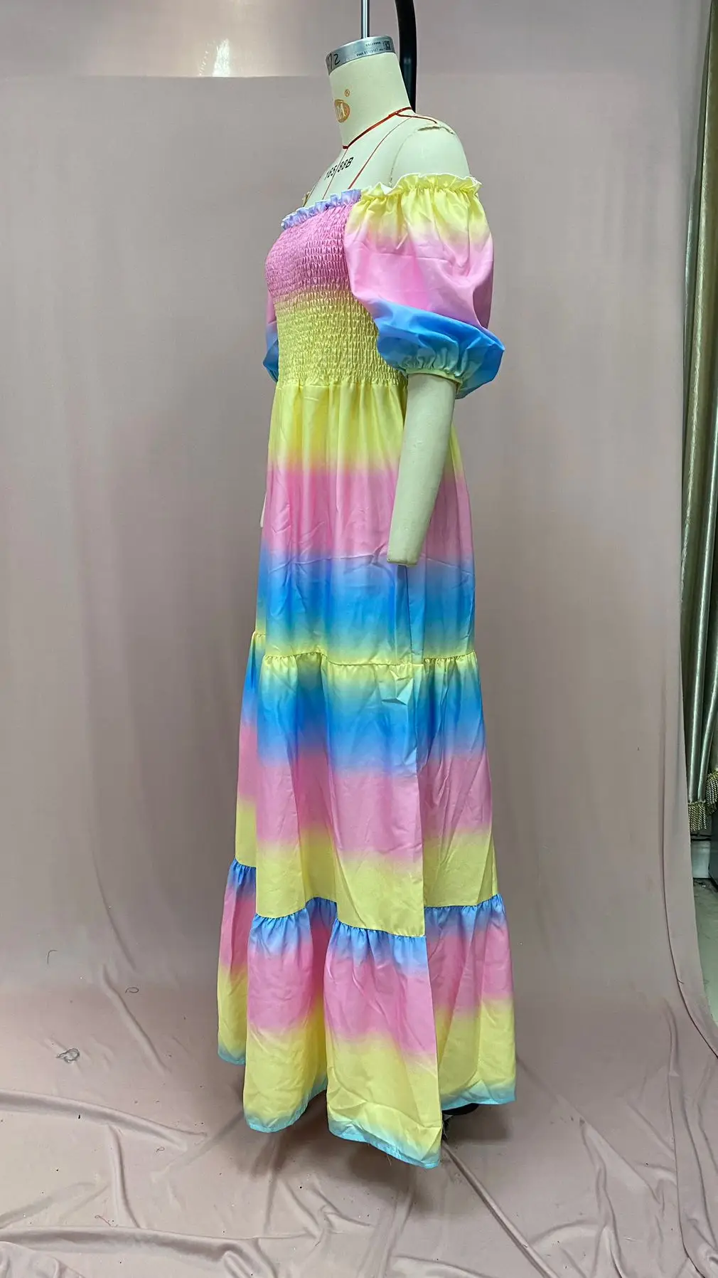 2025 cross-border new spring and summer European and American women's dress off-shoulder floral fashion off-shoulder long printed skirt — feature 10