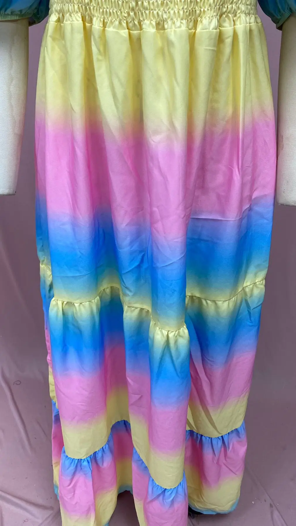 2025 cross-border new spring and summer European and American women's dress off-shoulder floral fashion off-shoulder long printed skirt — feature 16