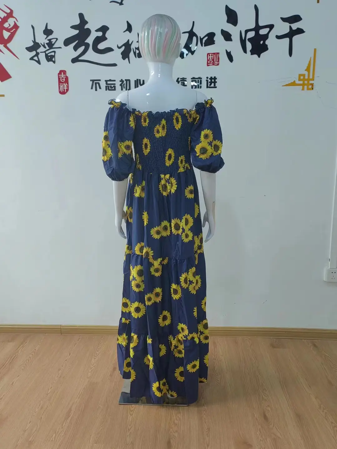 2025 cross-border new spring and summer European and American women's dress off-shoulder floral fashion off-shoulder long printed skirt — feature 18