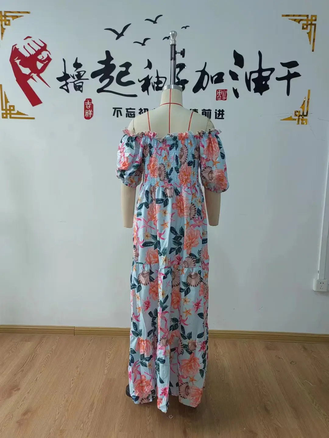 2025 cross-border new spring and summer European and American women's dress off-shoulder floral fashion off-shoulder long printed skirt — feature 20