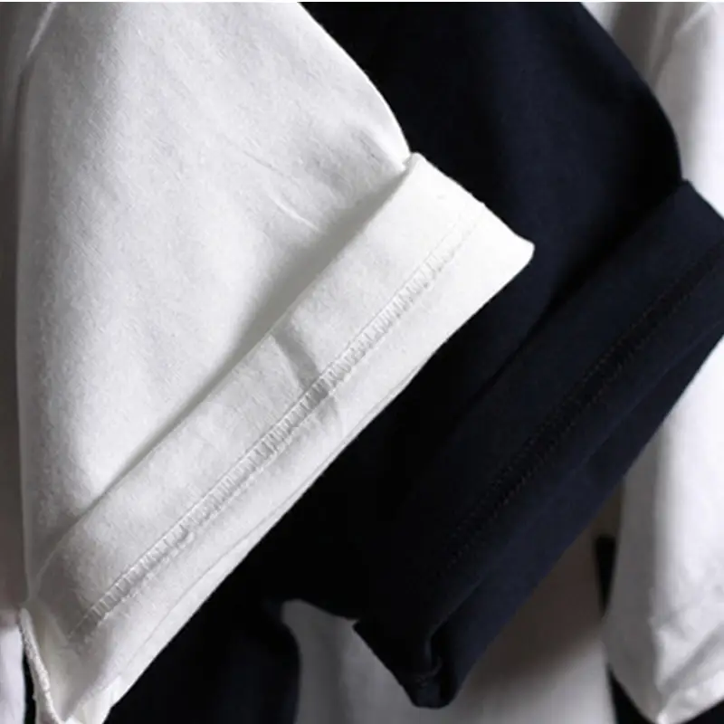 Men Navy Printed Cotton T-Shirt Loose Round Neck — feature 4