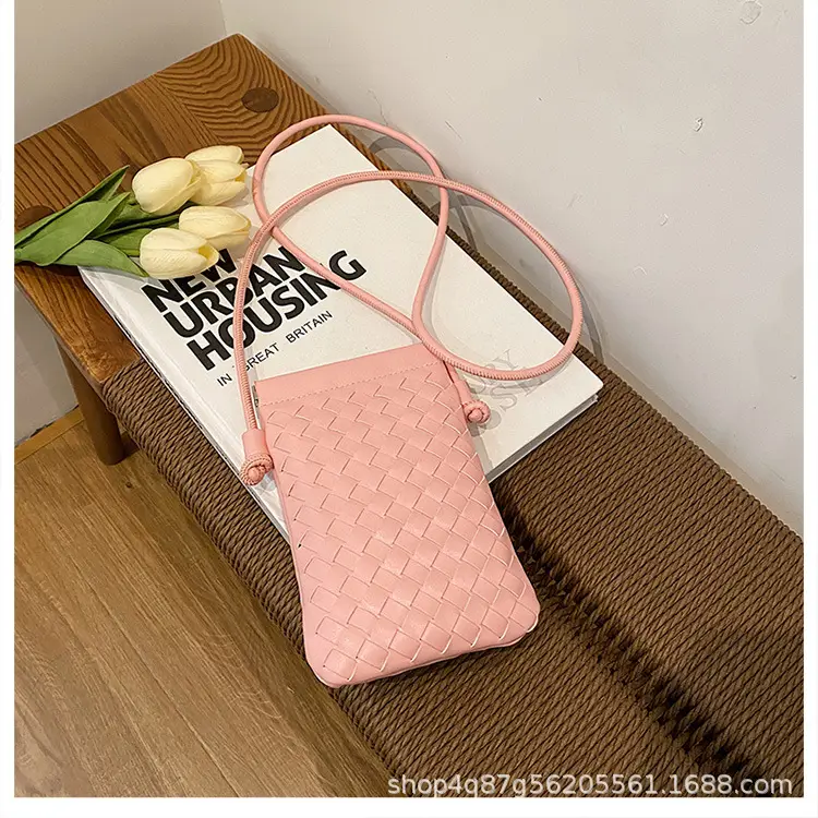 Mini Handwoven Shoulder Bag Beige Crossbody — feature 20