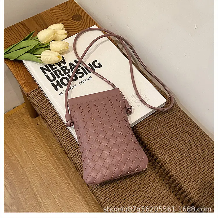 Mini Handwoven Shoulder Bag Beige Crossbody — feature 25