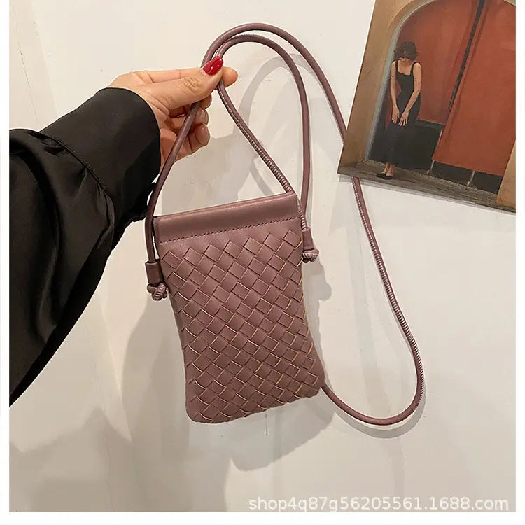 Mini Handwoven Shoulder Bag Beige Crossbody — feature 26