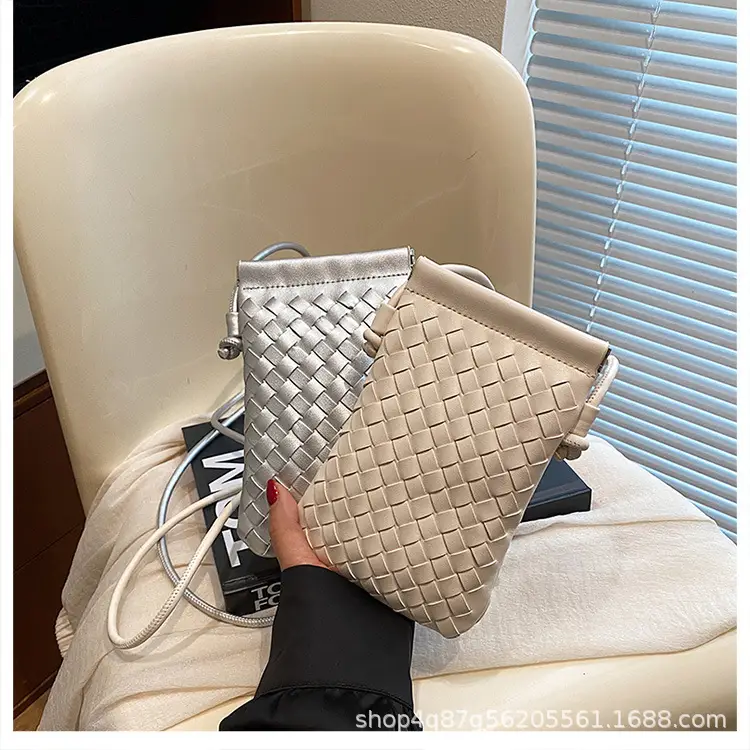 Mini Handwoven Shoulder Bag Beige Crossbody — feature 28