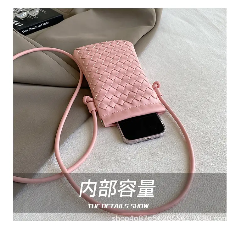Mini Handwoven Shoulder Bag Beige Crossbody — feature 6
