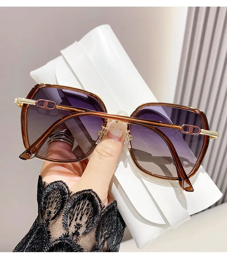 Women Polarized Sunglasses Anti-Ultraviolet Large Frame β feature 16