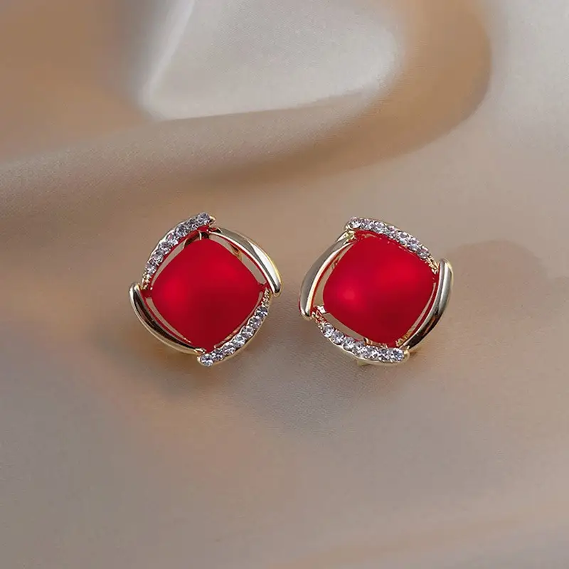 S925 Silver Needle Earrings for Women Light Luxury Geometric Design - Image 21