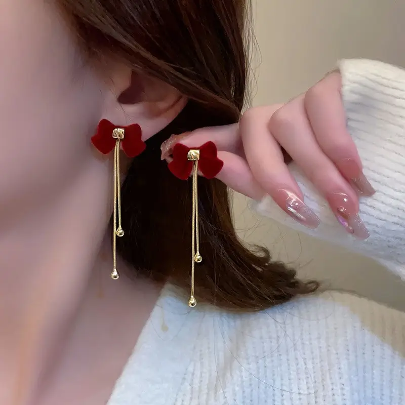 S925 Silver Needle Earrings for Women Light Luxury Geometric Design - Image 29