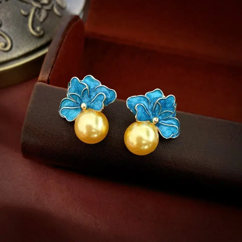 S925 Silver Needle Earrings for Women Light Luxury Geometric Design - Image 37