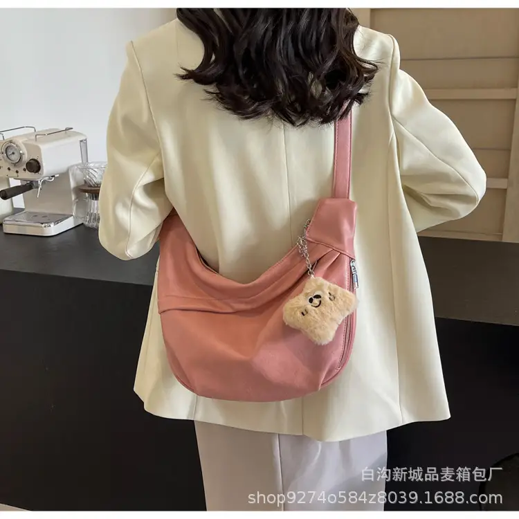 Women's Large Capacity Canvas Shoulder Bag Beige 2026 — feature 17
