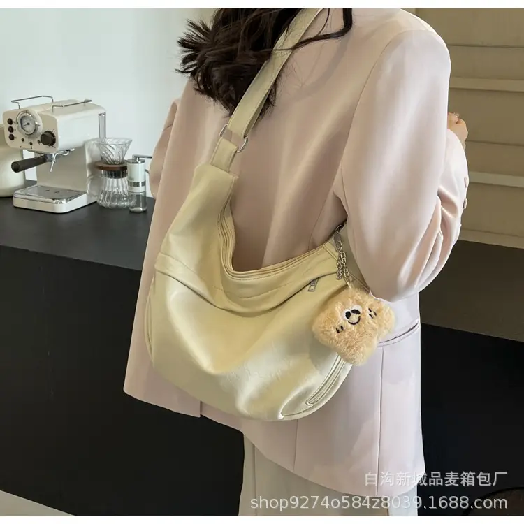 Women's Large Capacity Canvas Shoulder Bag Beige 2026 — feature 21