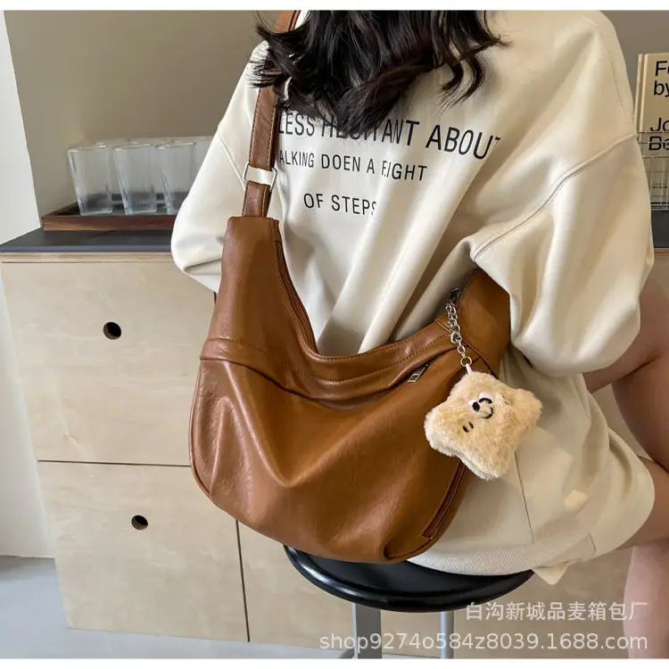 Women's Large Capacity Canvas Shoulder Bag Beige 2026 — feature 26