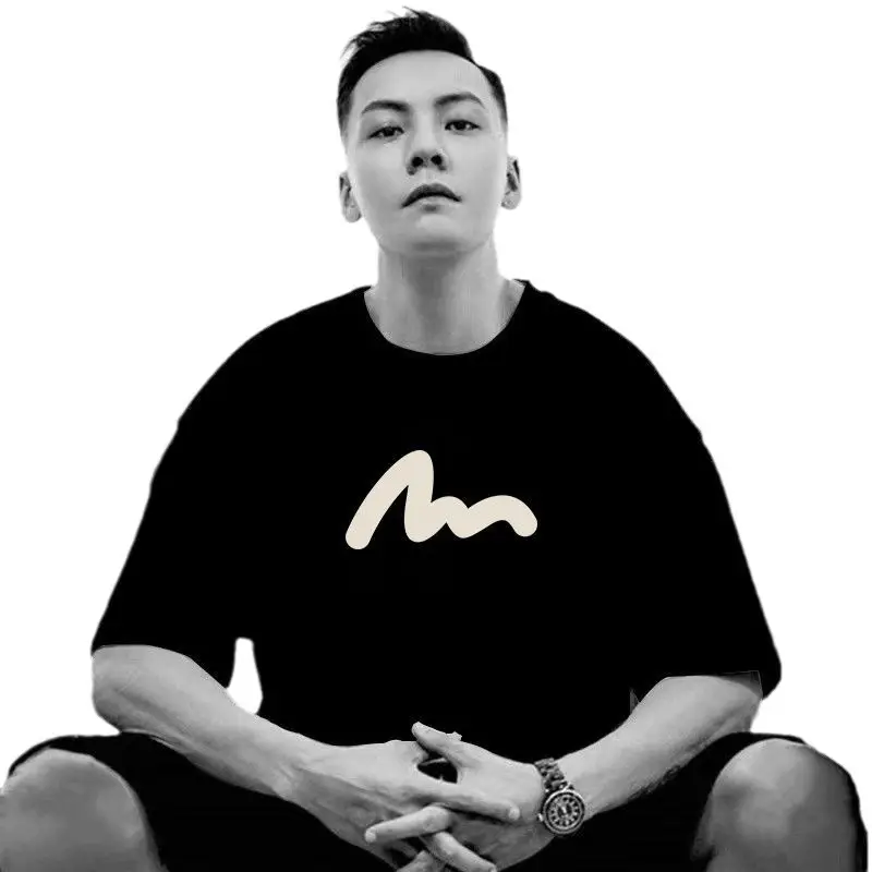 Men Pure Cotton Loose Fit T-Shirt White Triangle Print