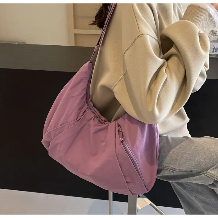 Retro Crossbody Bag for College Women Nylon Padded — feature 16