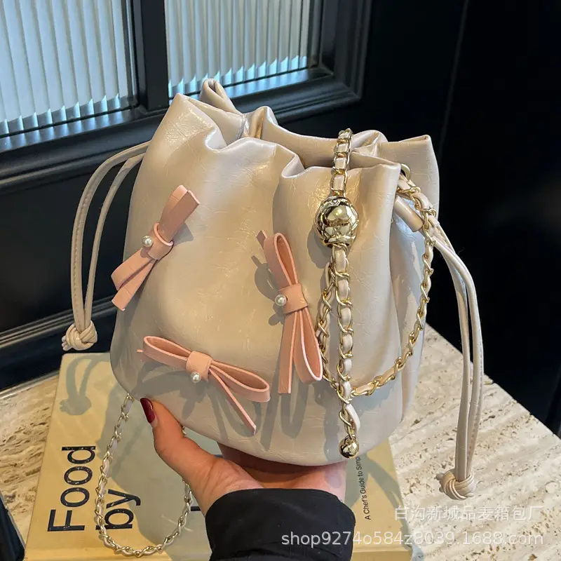 Black Velvet Chain Shoulder Bag for Women 2026 - Image 6