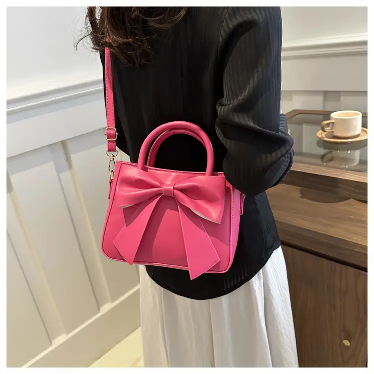 White Square Bow Shoulder Bag for Women 2024 — feature 19