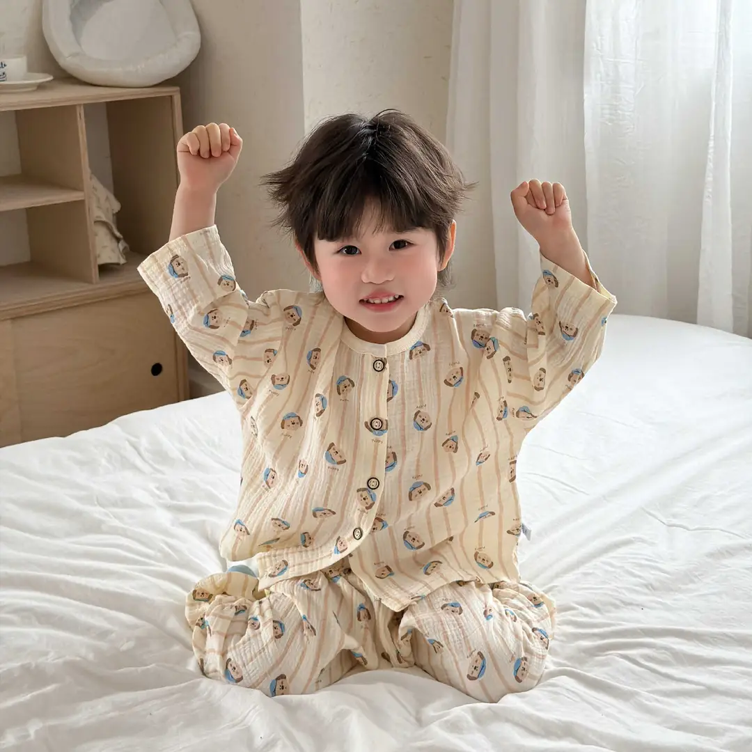 Children's double-layer cotton long-sleeved pajamas 2025 new summer casual cotton gauze suit boys and girls wholesale
