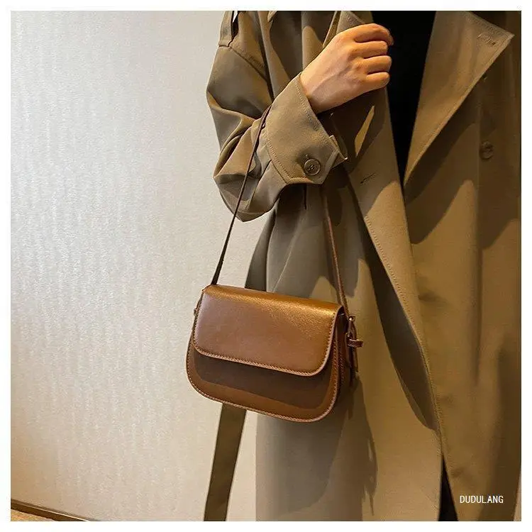 White Crossbody Bag for Women 2026 Retro Style — feature 19