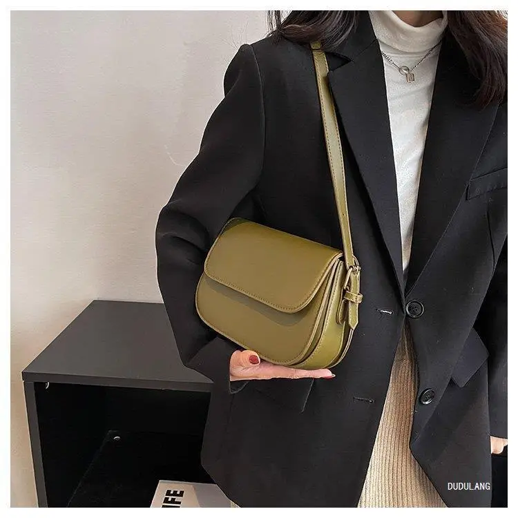 White Crossbody Bag for Women 2026 Retro Style — feature 30