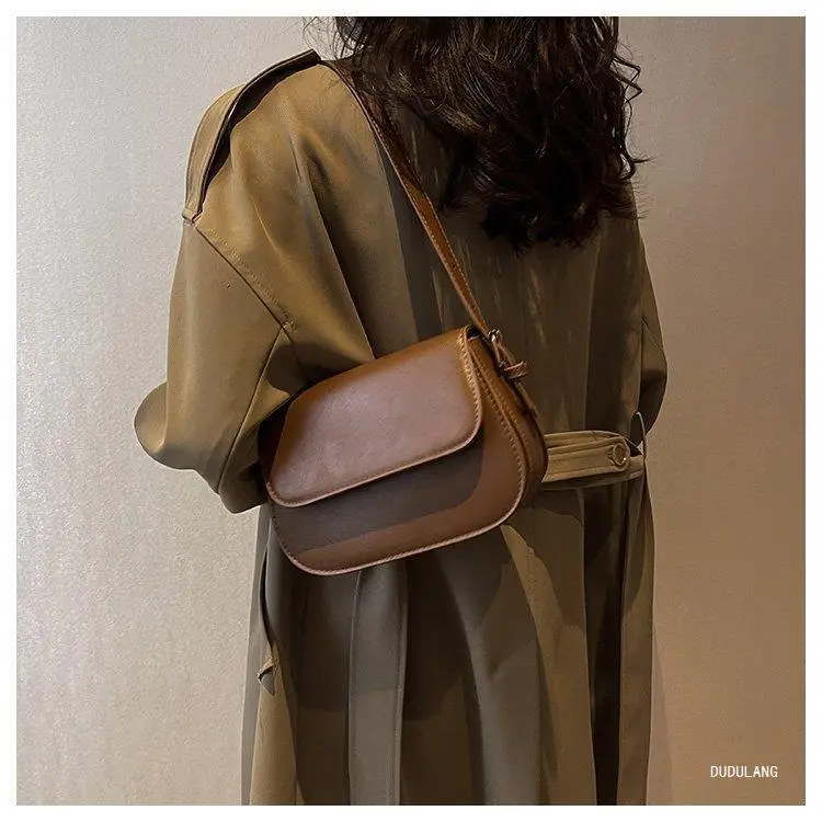 White Crossbody Bag for Women 2026 Retro Style — feature 41