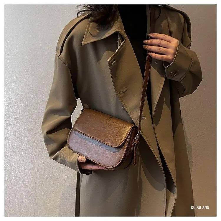 White Crossbody Bag for Women 2026 Retro Style — feature 45