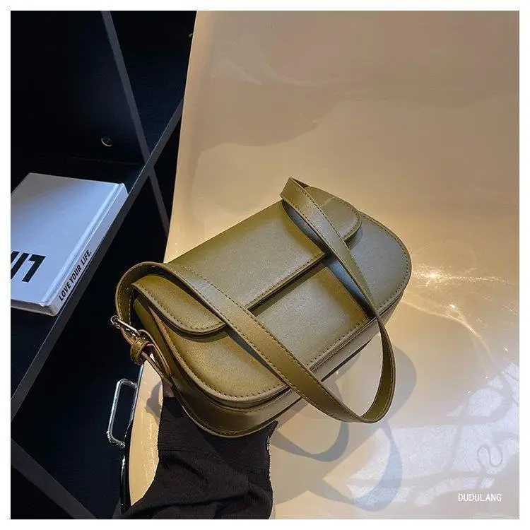 White Crossbody Bag for Women 2026 Retro Style — feature 47
