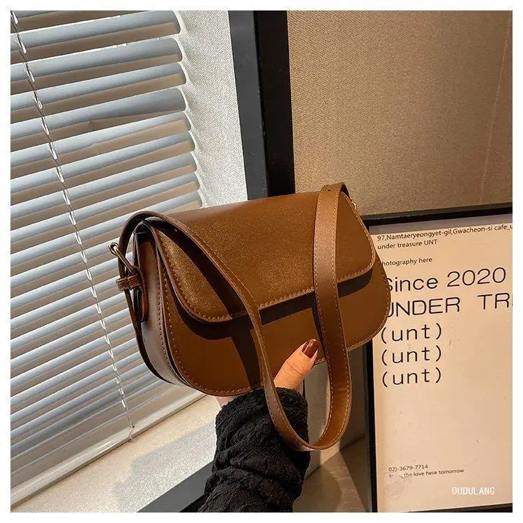 White Crossbody Bag for Women 2026 Retro Style — feature 55