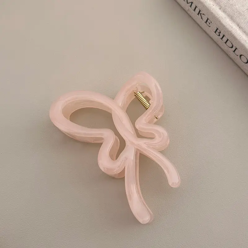 Large Butterfly Shark Catch Hair Clip White - Image 8