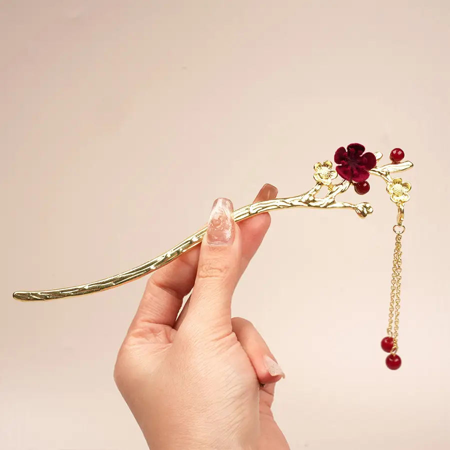 Flower Hairpin with Butterfly & Tassel Design