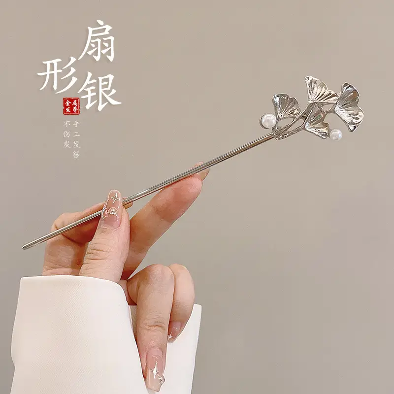 Flower Hairpin with Butterfly & Tassel Design