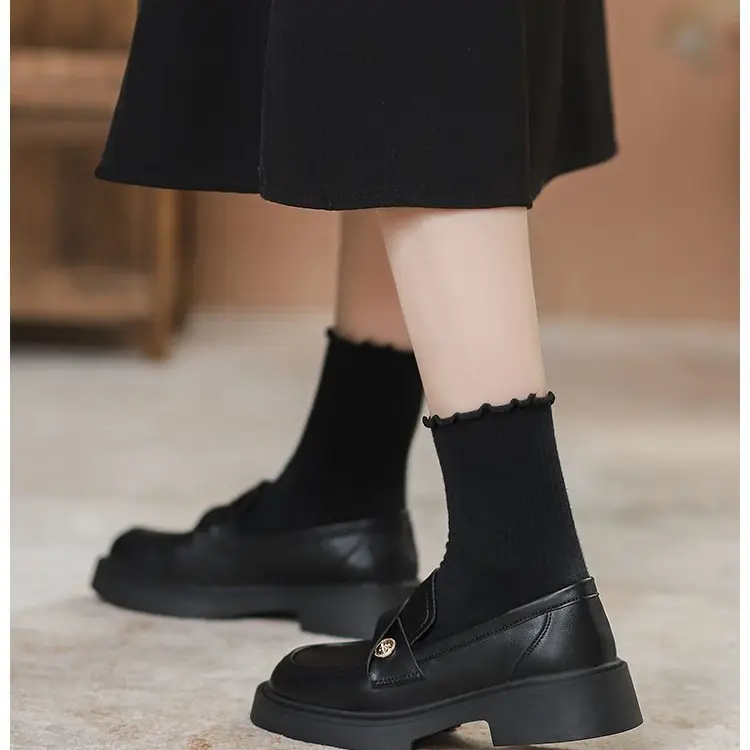 Soft Bottom Loafers Women's 2024 Spring New Fashion Small Gold Single Shoes British Thick Bottom Slip-on Small Leather Shoes - Image 3