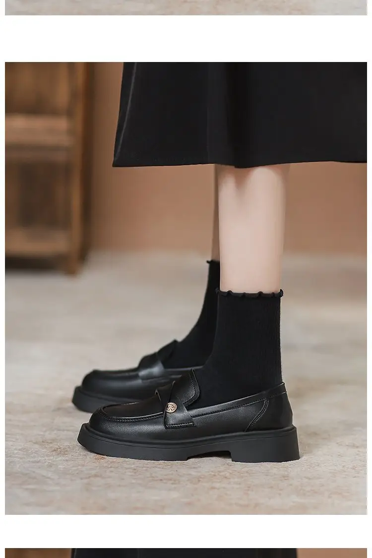 Soft Bottom Loafers Women's 2024 Spring New Fashion Small Gold Single Shoes British Thick Bottom Slip-on Small Leather Shoes — feature 11