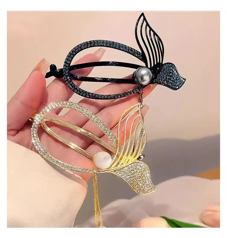 Rhinestone Fish Tail Hairpin Clip with Pearl Tassel — feature 7