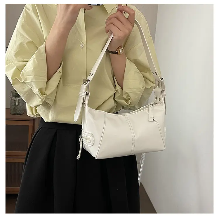 Black French Shoulder Bag for Women 2024 Spring - Image 5