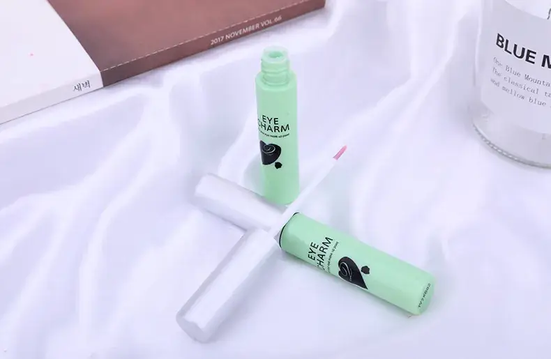 Mary Beauty Super Sticky False Eyelashes White Glue — feature 7