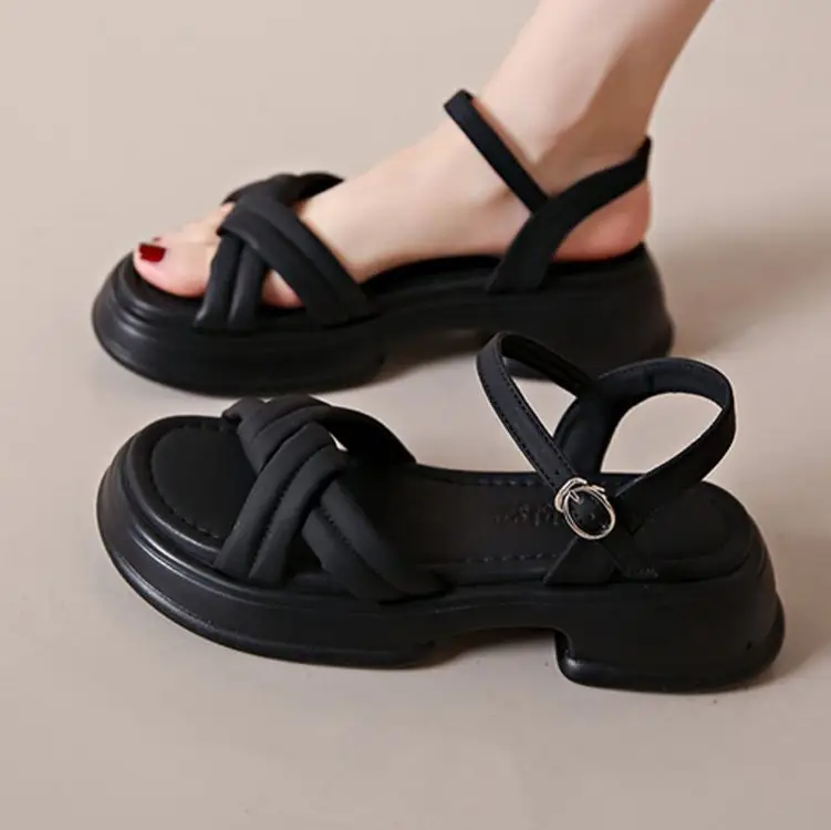 Women's Black Leather Roman Beach Sandals 2024 — feature 12