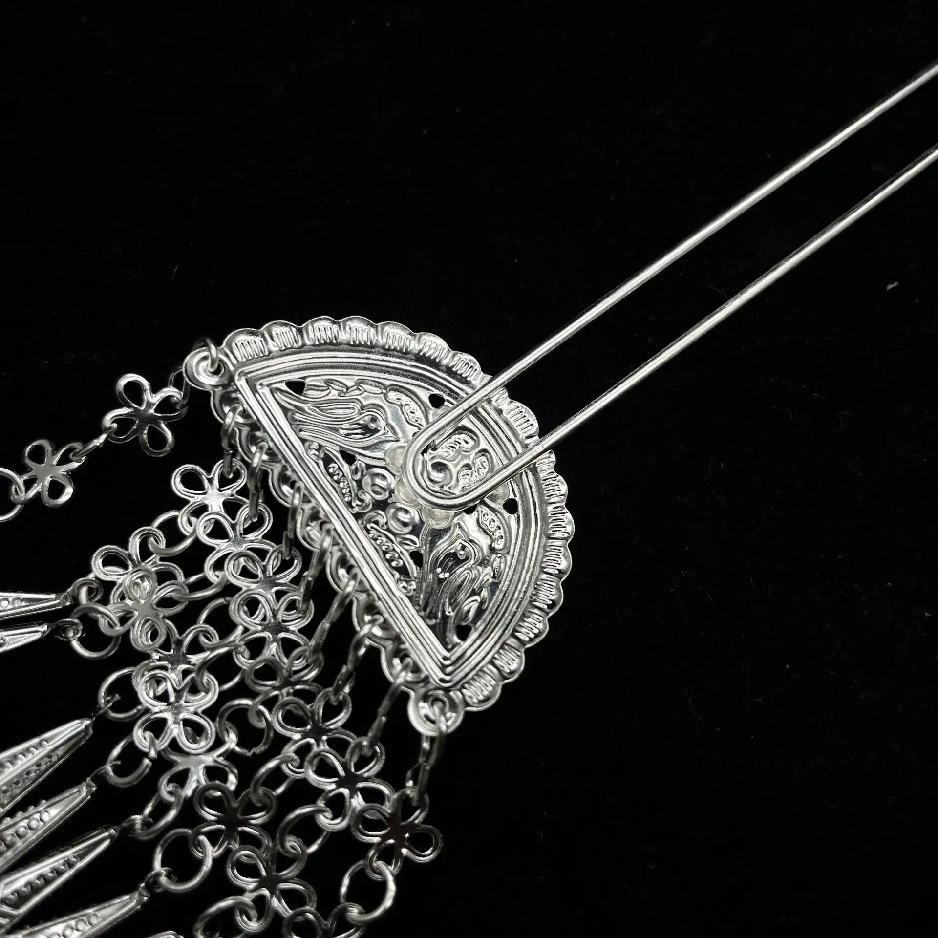 Antique Wind Bell Hairpin for Women New Chinese Hanfu Tassel Walking — feature 2