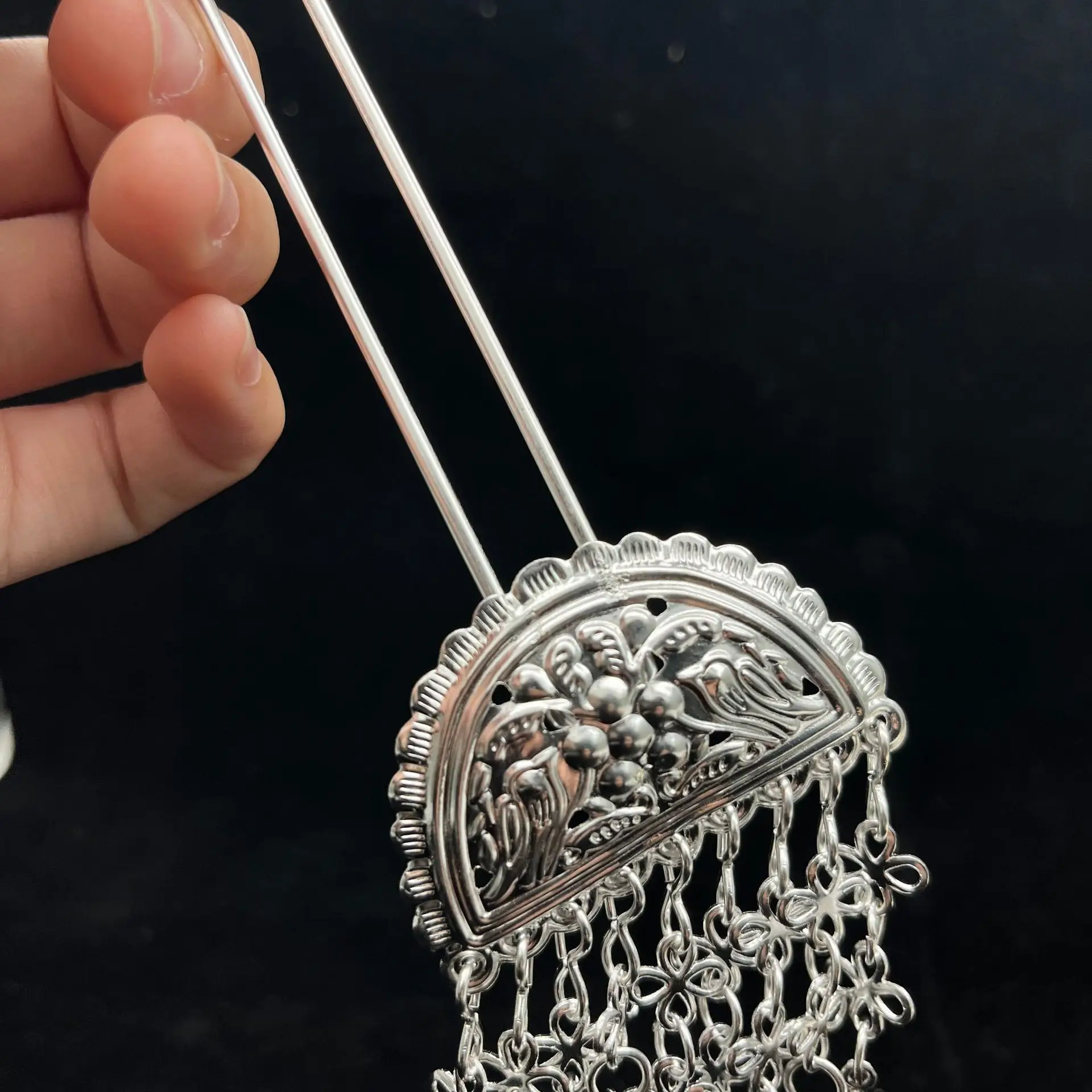 Antique Wind Bell Hairpin for Women New Chinese Hanfu Tassel Walking — feature 4
