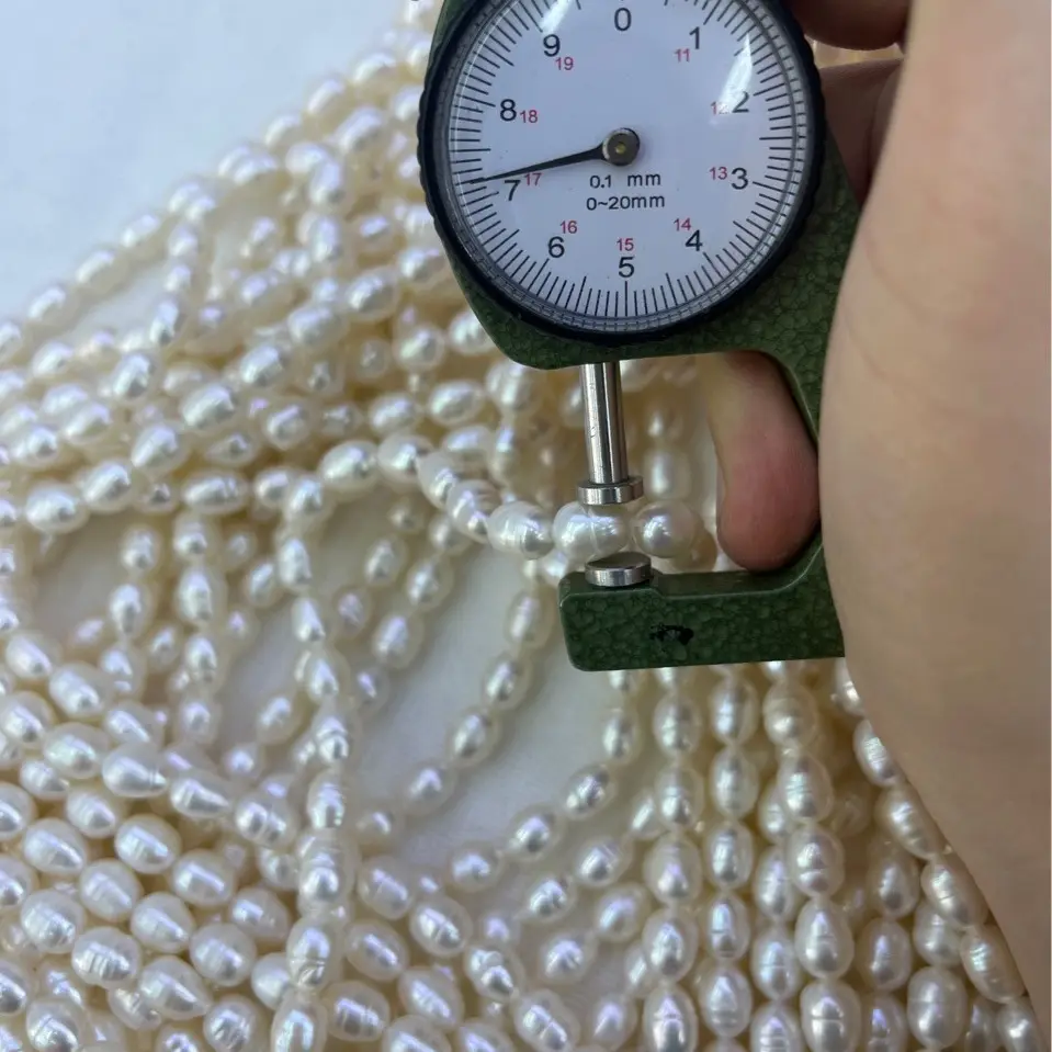 Natural Freshwater Pearl Thread 7-8mm Loose Beads 35cm - Image 4