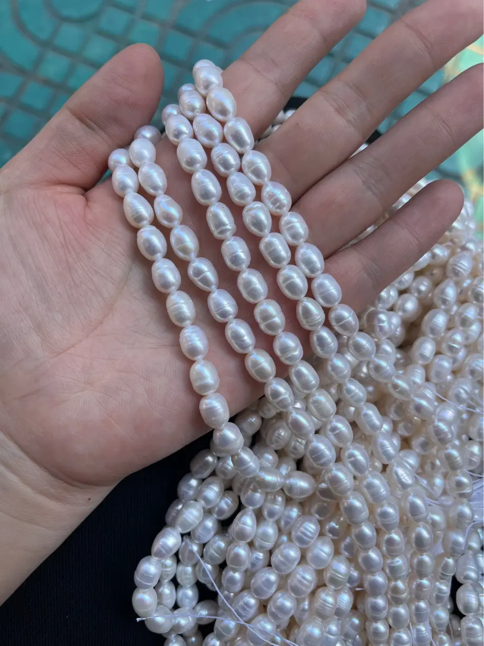 Natural Freshwater Pearl Thread 7-8mm Loose Beads 35cm — feature 1