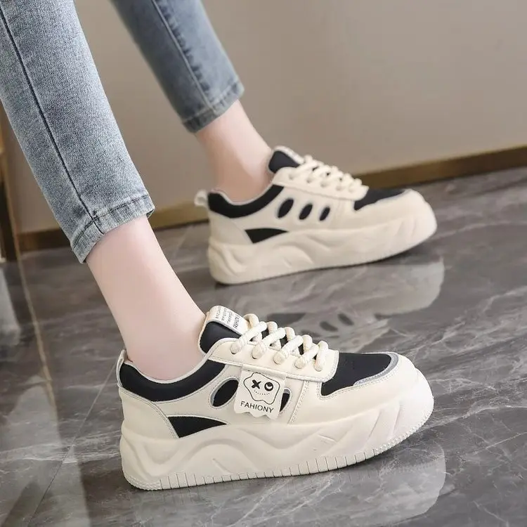 Hong Kong Style Sneakers Women's 2024 New Spring and Summer Platform Shoes Thick Bottom Hot Style Sports All-match Casual Soft Bottom White Shoes - Image 6
