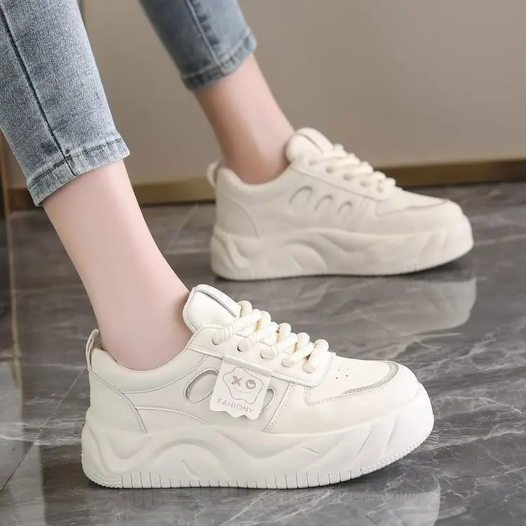 Hong Kong Style Sneakers Women's 2024 New Spring and Summer Platform Shoes Thick Bottom Hot Style Sports All-match Casual Soft Bottom White Shoes — feature 7