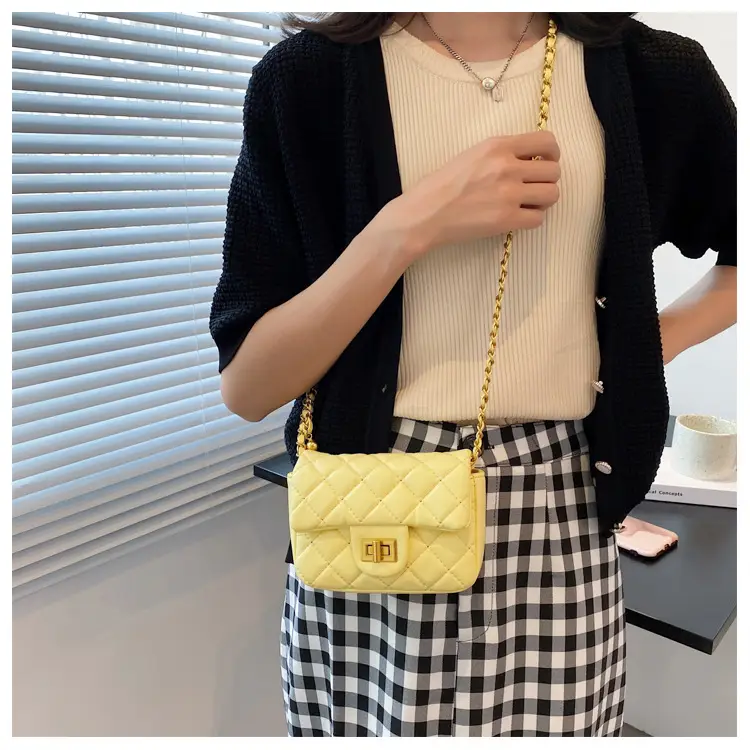 Women's Diamond Embroidered Mini Chain Bag White — feature 10