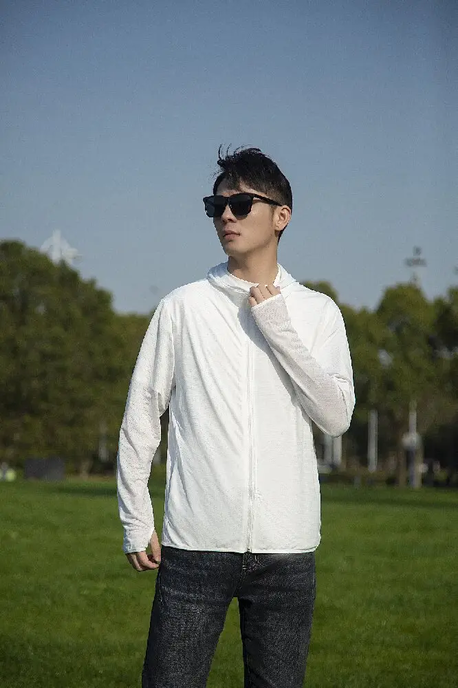 Men Ice Silk Sunproof Jacket Light Blue Non-UV - Image 9