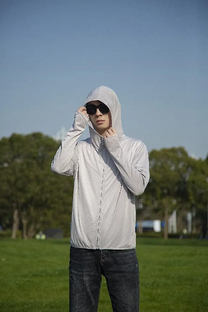 Men Ice Silk Sunproof Jacket Light Blue Non-UV - Image 10