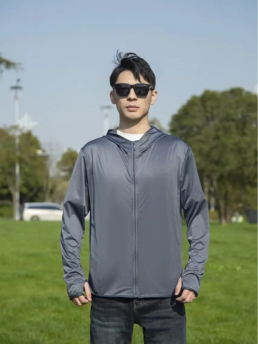 Men Ice Silk Sunproof Jacket Light Blue Non-UV - Image 11