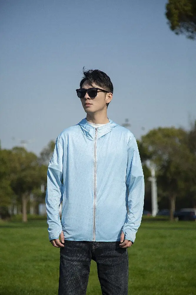 Men Ice Silk Sunproof Jacket Light Blue Non-UV - Image 14