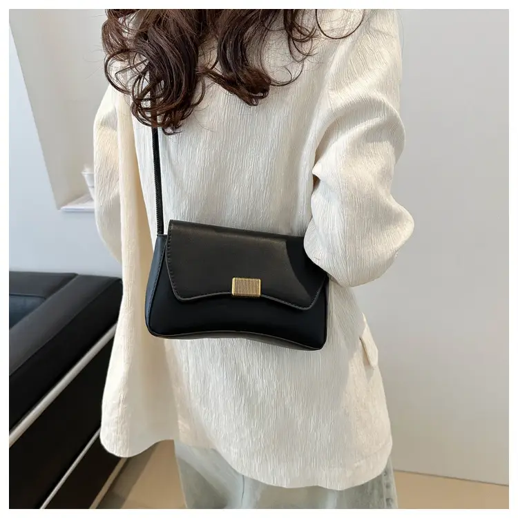 Trendy White Underarm Bag for Women 2024 — feature 20